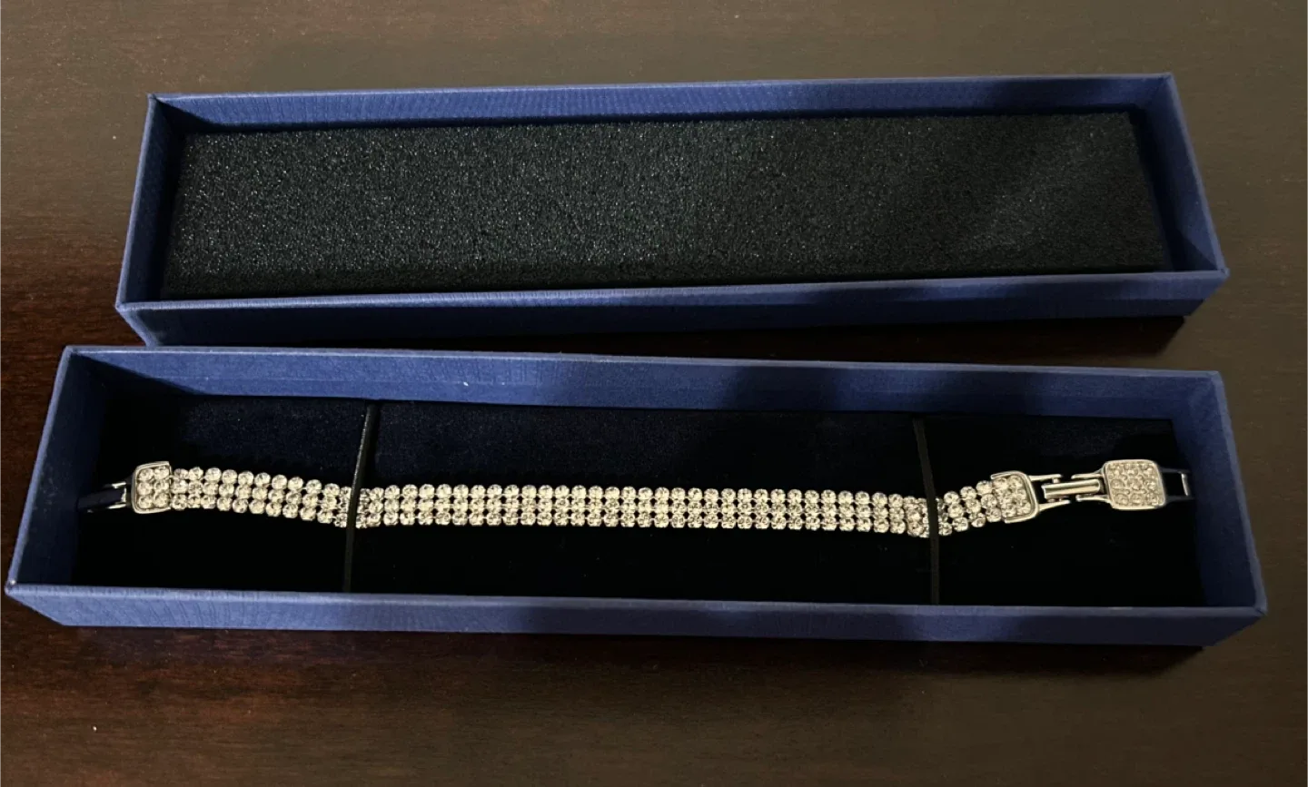 Swarovski Silver Bracelet with Box image indicator(3)