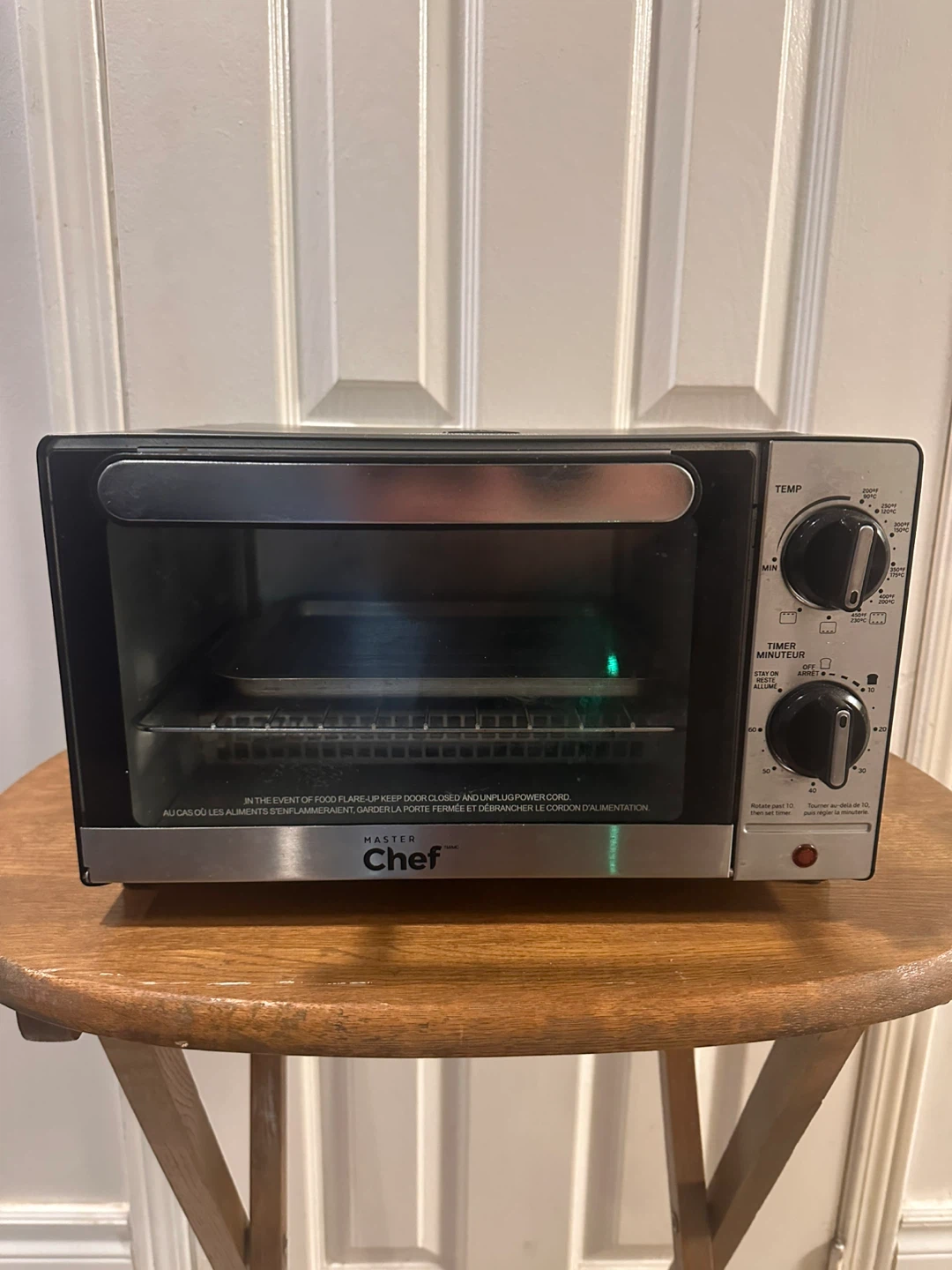 Master Chef Toaster Oven - Model 043-1047-2