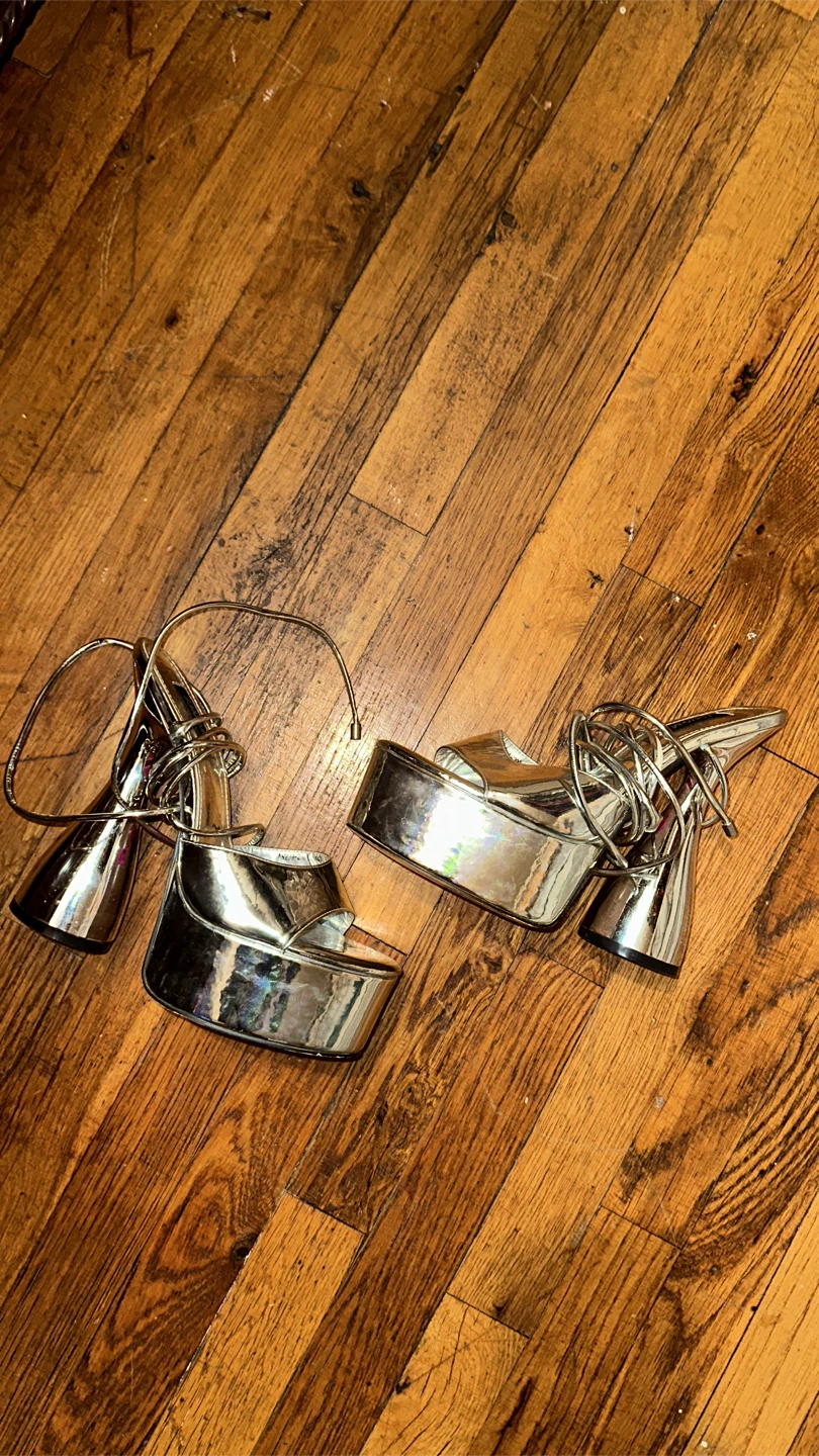 ISNOMa Silver Platform Heels with ankle strap