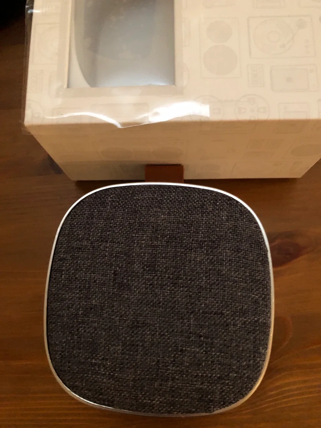 Ifidelity Metal & Fabric Waterproof Speaker - NEW image indicator(3)