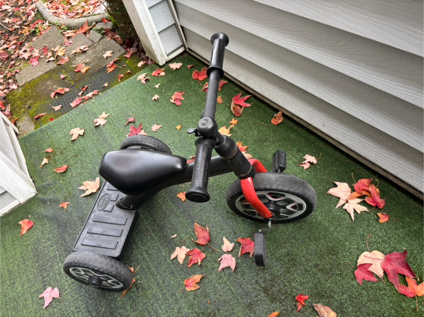 Land Rover Kids Trike / Tricycle