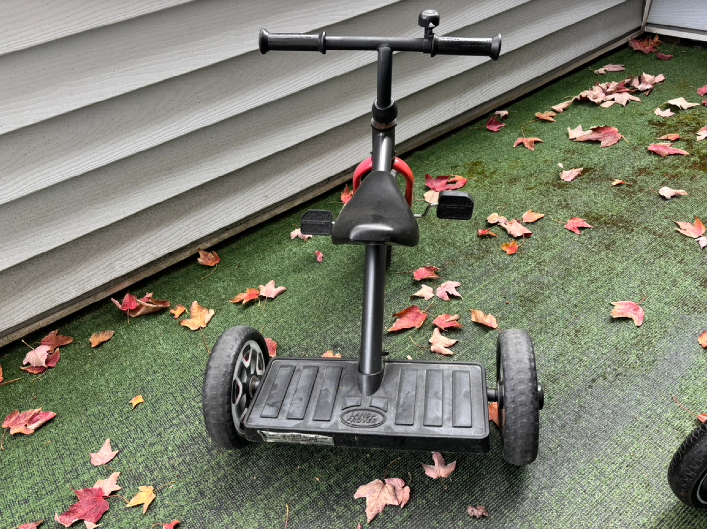 Land Rover Kids Trike / Tricycle - photo 4