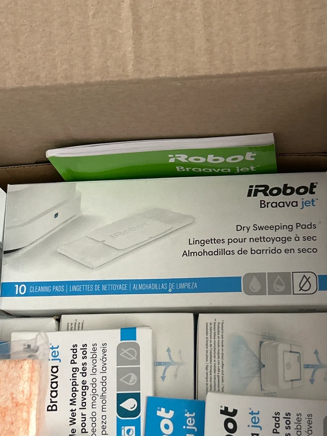 iRobot Braava Jet 240 Mopping Robot - Like New! image indicator(7)