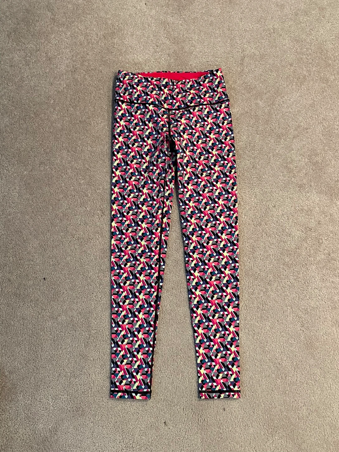Victoria's Secret VSX Sport Knockout Tight - Size S - photo 2