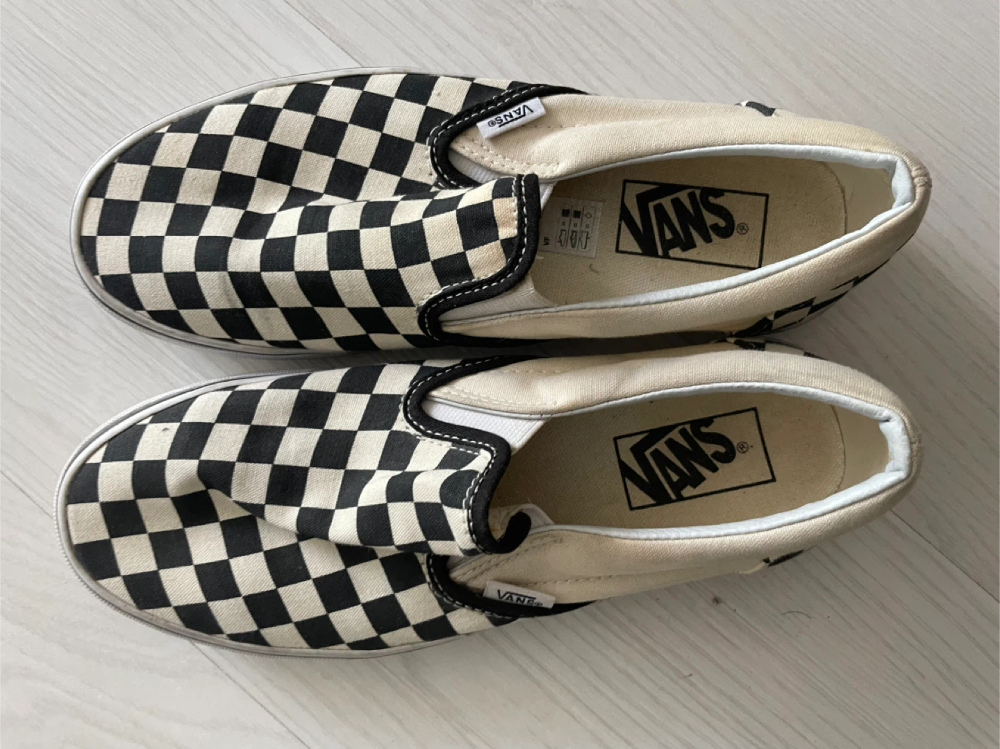 Vans Women's US 7.5 / Men’s 6.0 Checkerboard Slip-On Shoes