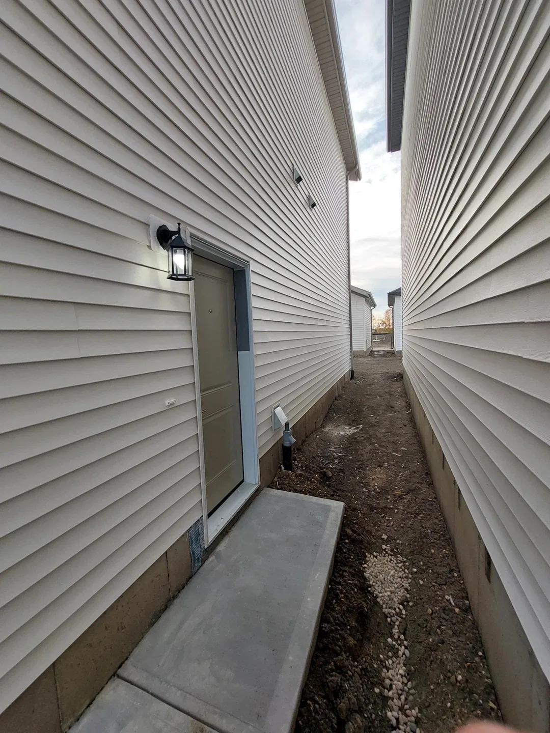 2 Bed legal spacious furnished basement for rent image indicator(7)