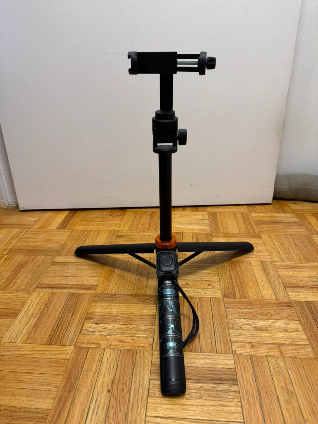 EUCOS Phone Tripod Stand - photo 3