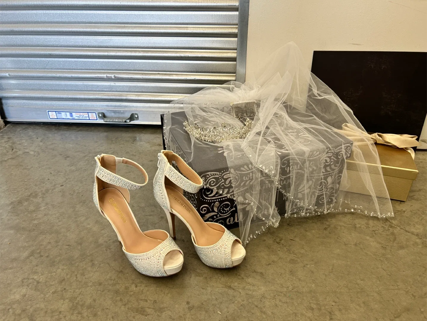 Wedding Tiara, Veil and Shoes Bundle thumbnail