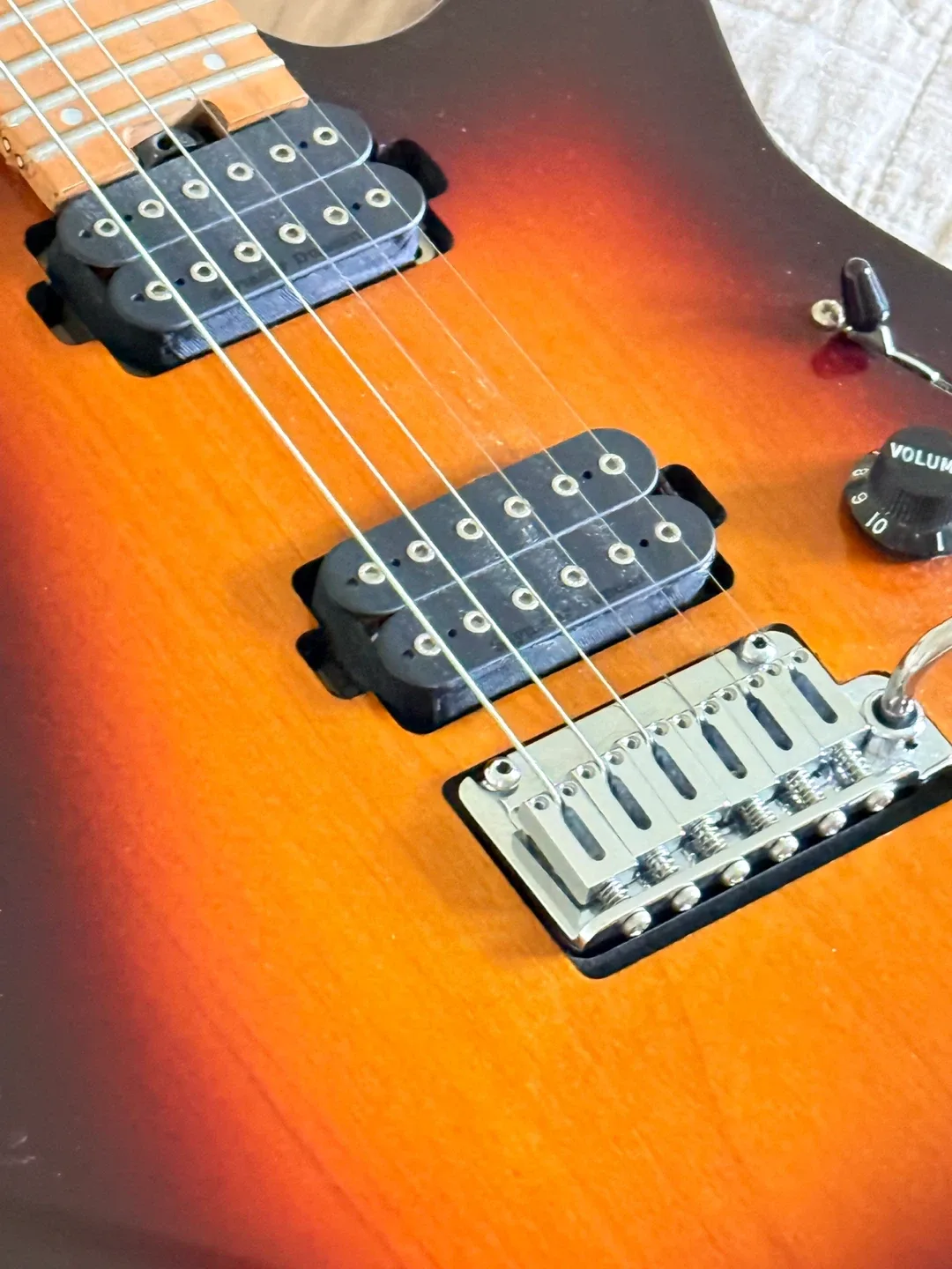 Charvel Electric Guitar - Sunburst image indicator(2)
