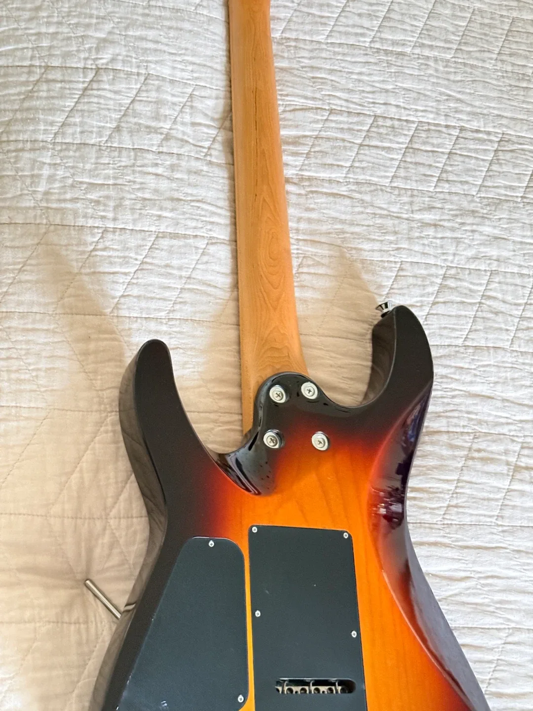 Charvel Electric Guitar - Sunburst image indicator(4)