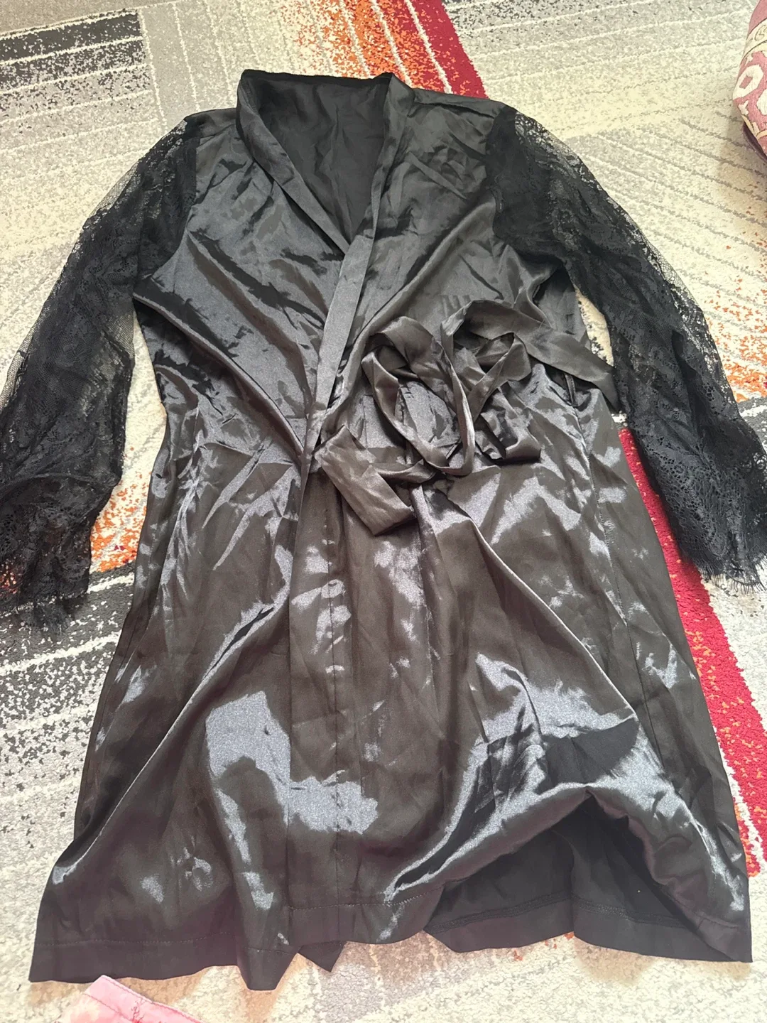 Black Lace Sleeve Robe 🥕 image indicator(2)