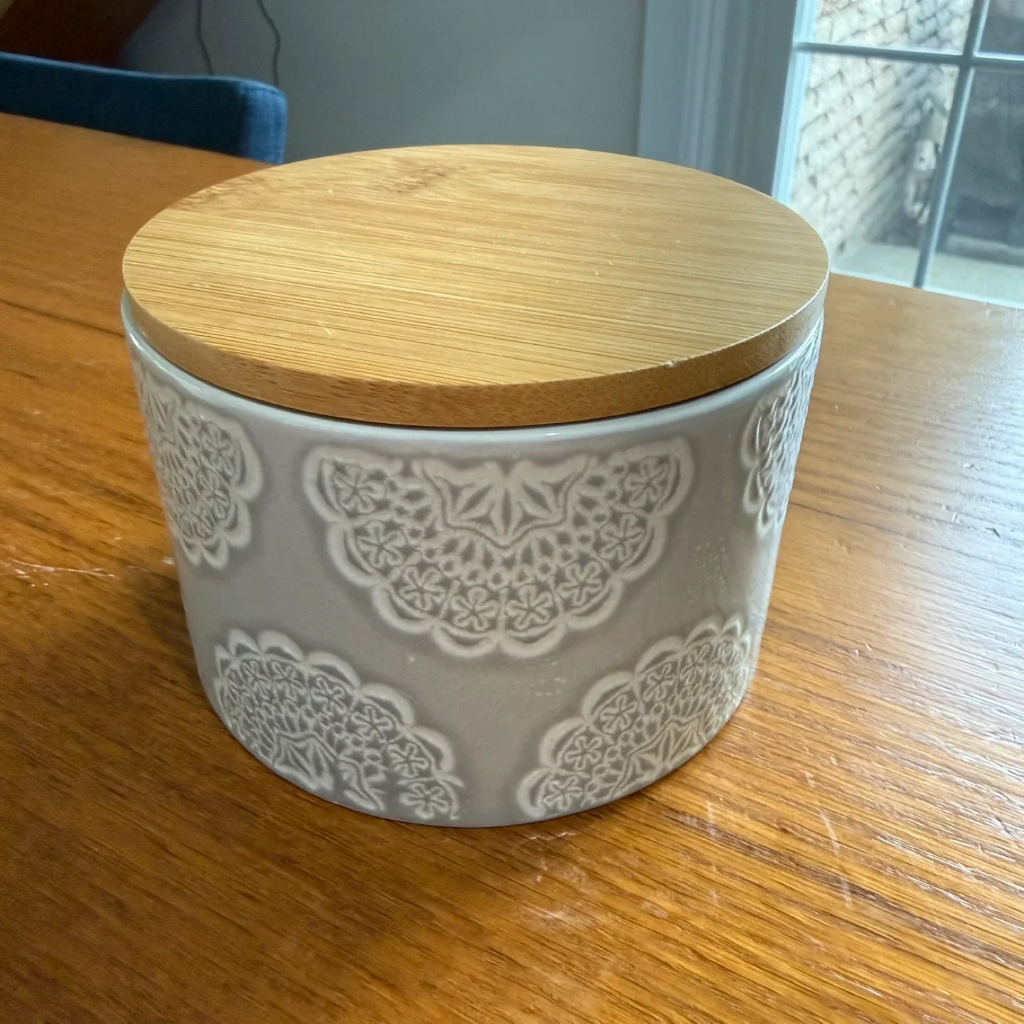 Stokes Mandala Canister - Stoneware/Bamboo image indicator(5)