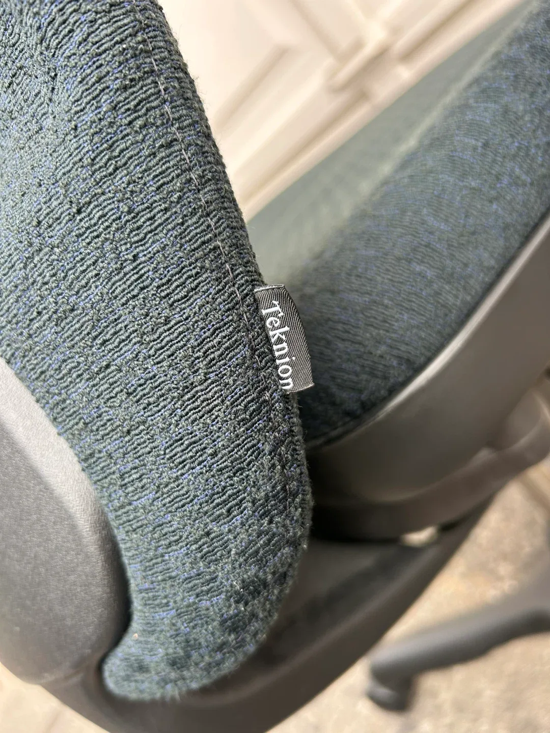 Teknion Office Chair image indicator(6)