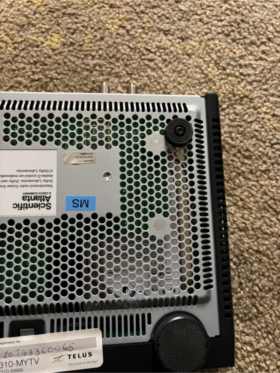 Telus PVR with head drive (don’t know how big the hard drive) image indicator(4)