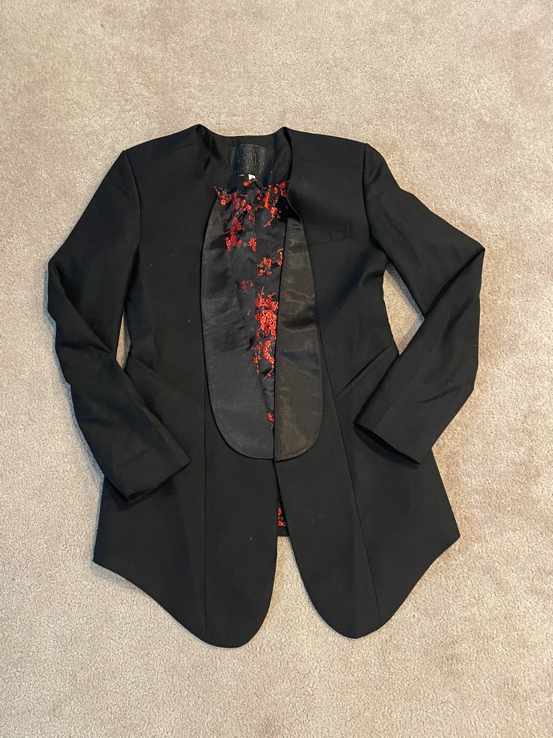Black Tuxedo Style Blazer - Size Small - photo 4