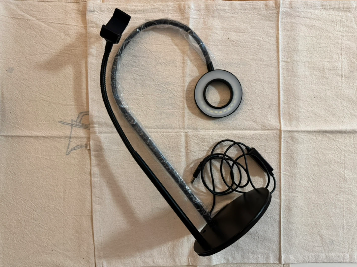 LED Desk Lamp with Phone Holder - Black