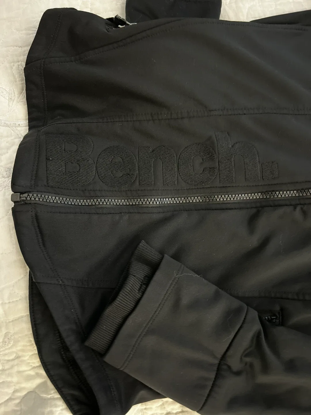Bench Black Jacket Size S image indicator(2)