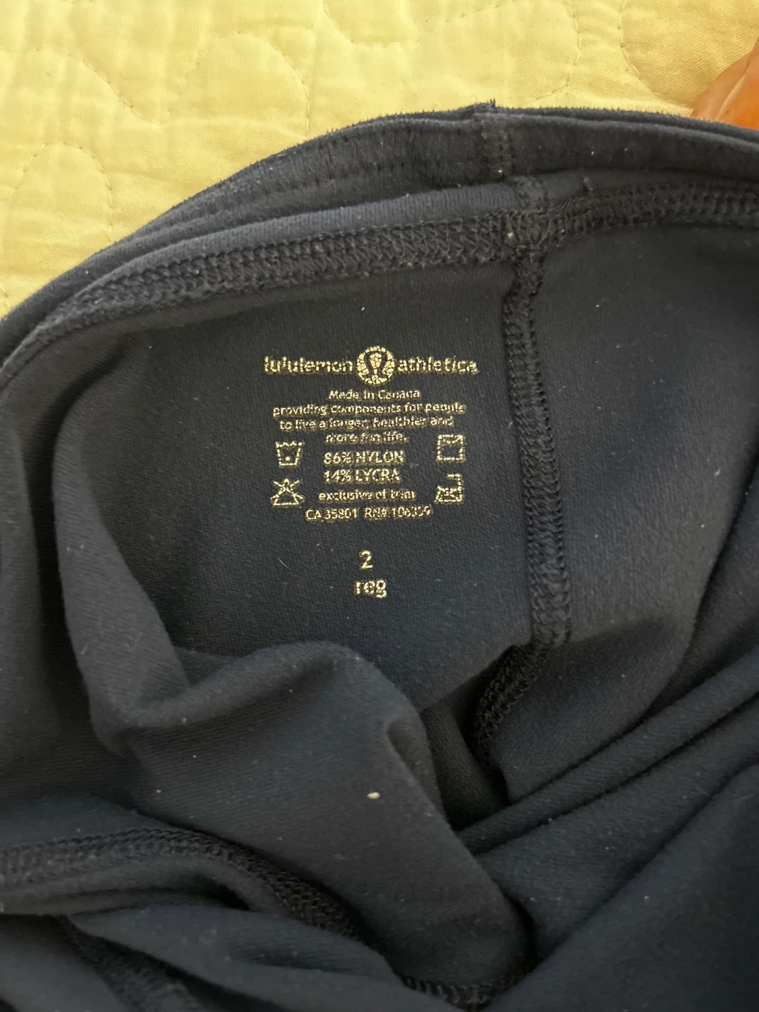 Lululemon Groove Pants - Size 2 - Navy Blue - photo 3