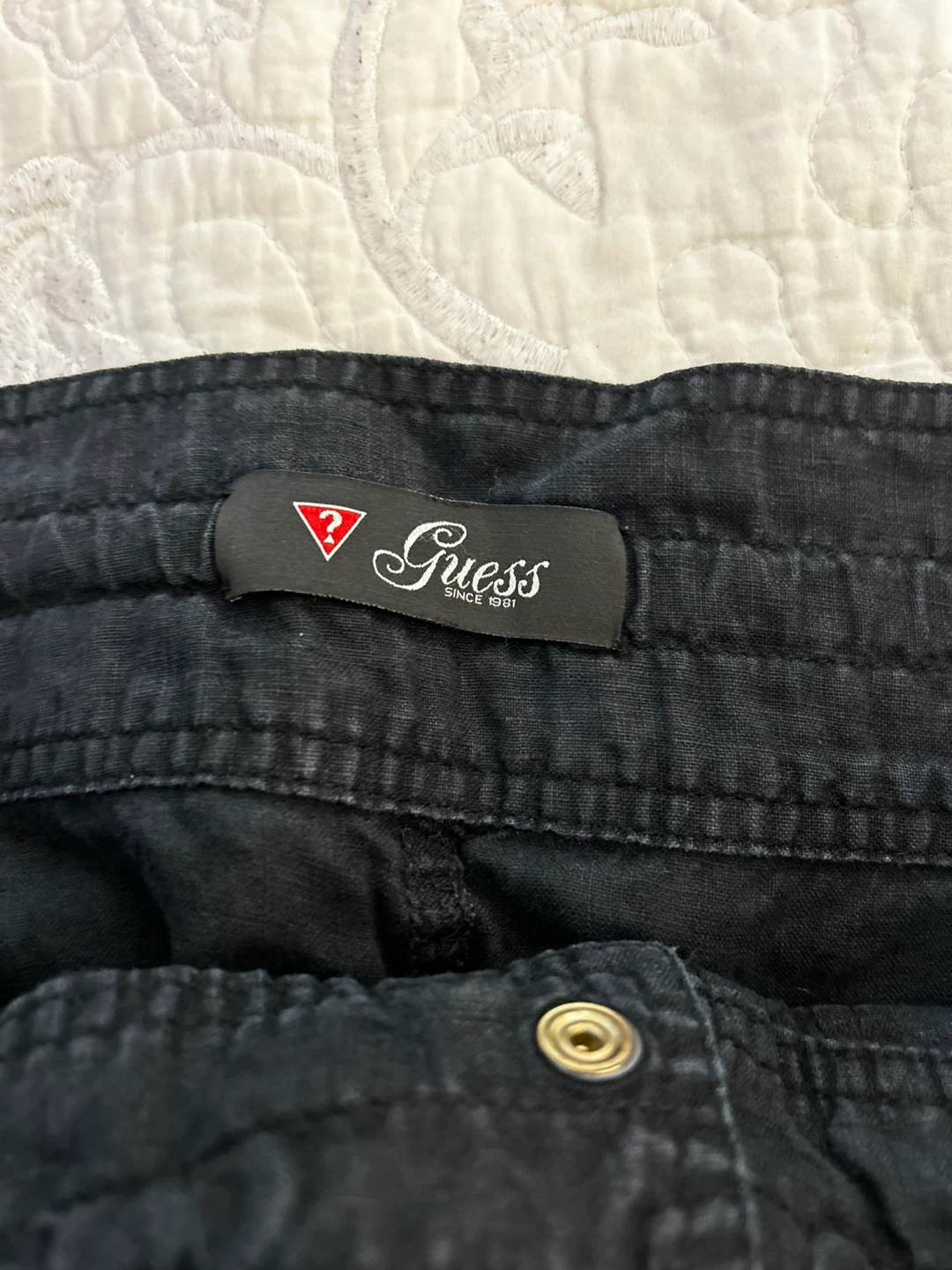 Guess Black Linen Mini Skirt - Size 26 - photo 3