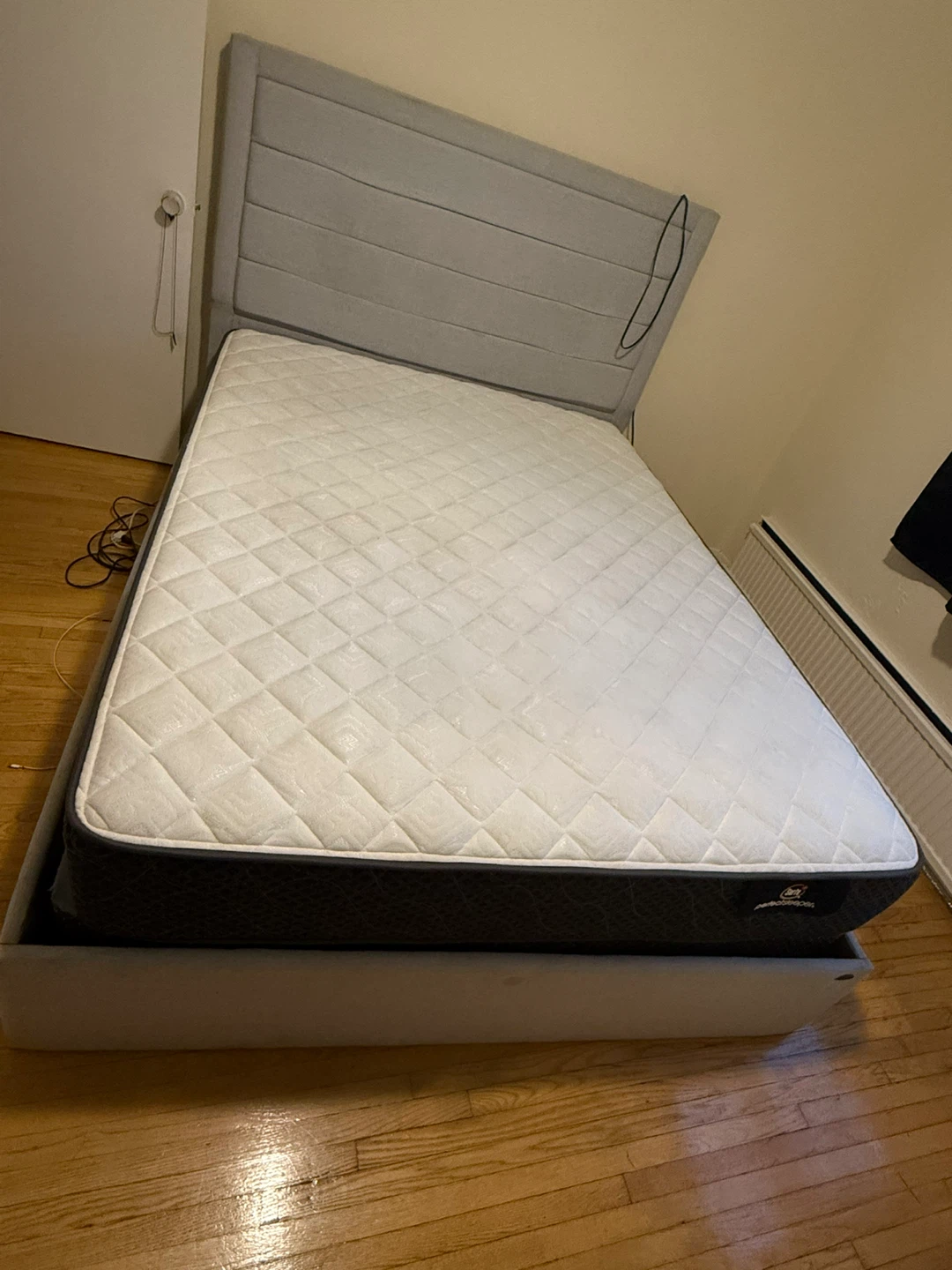 Sealy Posturepedic Mattress