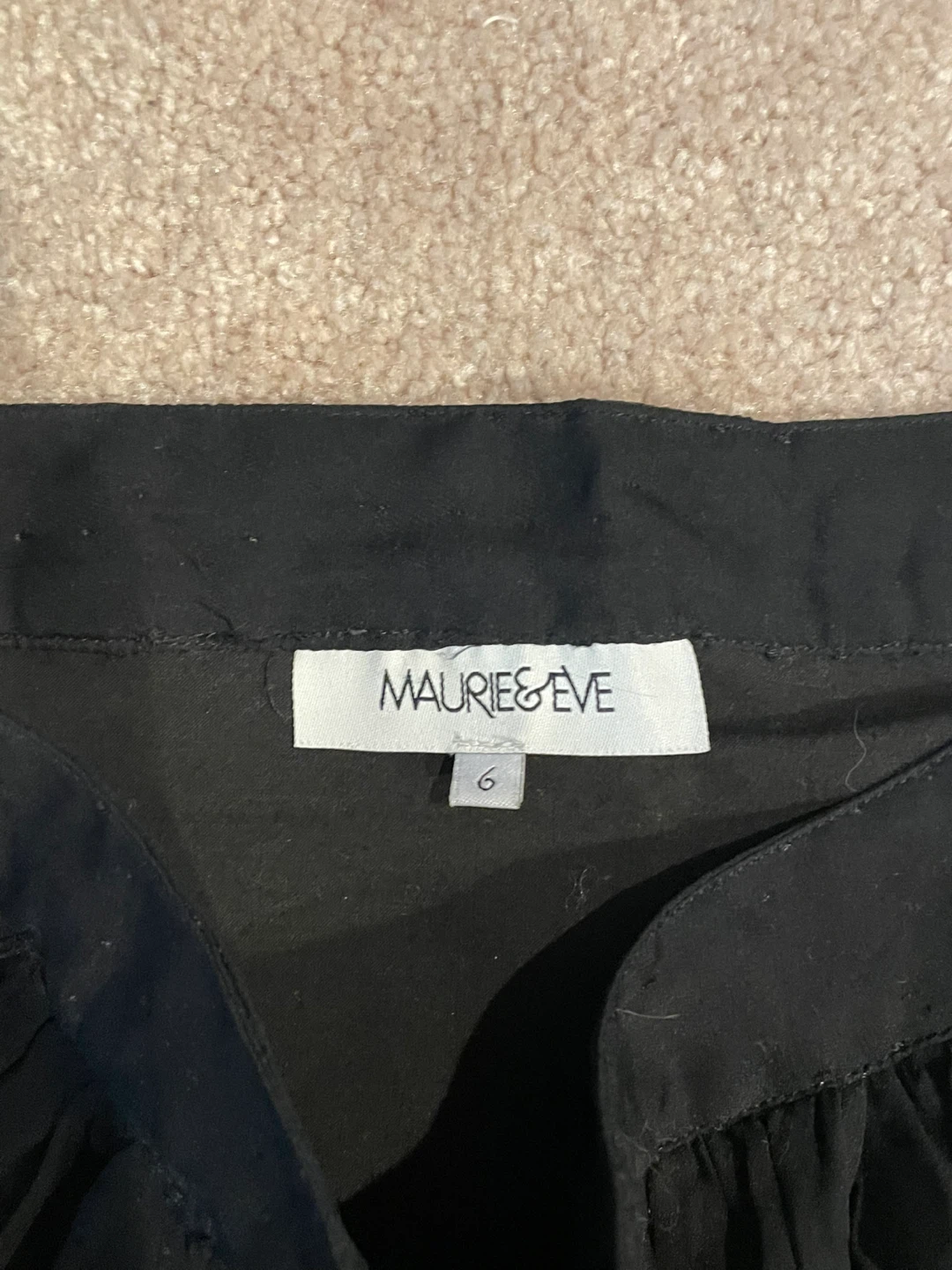 Maurie & Eve Black Flowy Skirt - Size 6 - photo 3