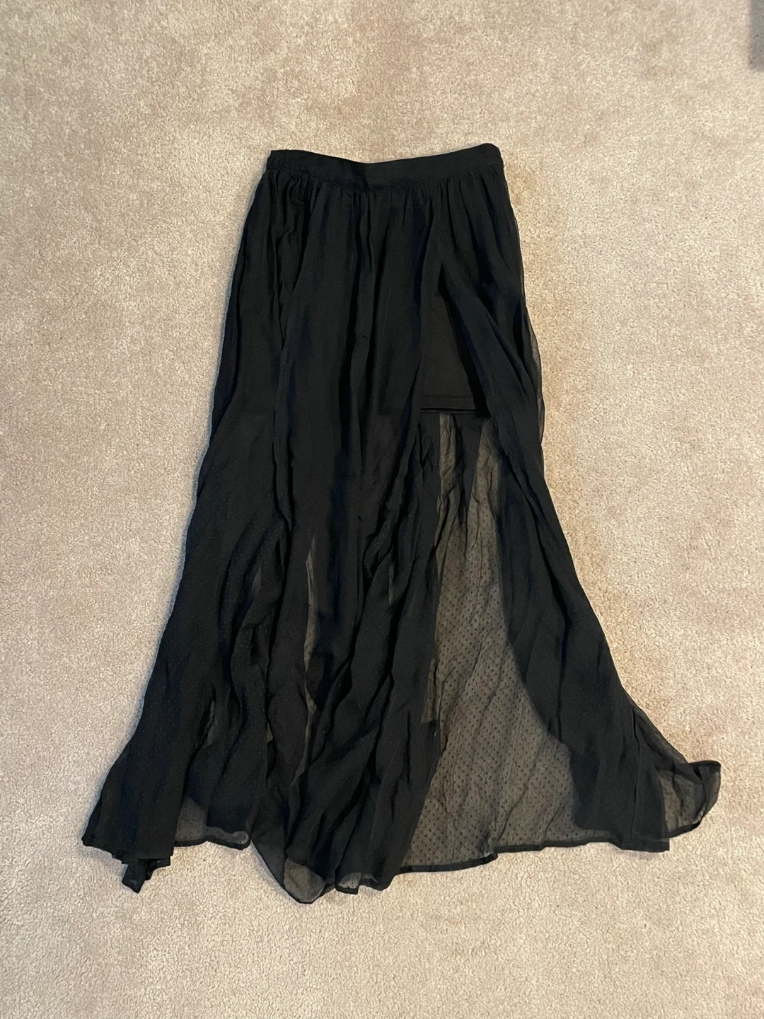 Maurie & Eve Black Flowy Skirt - Size 6