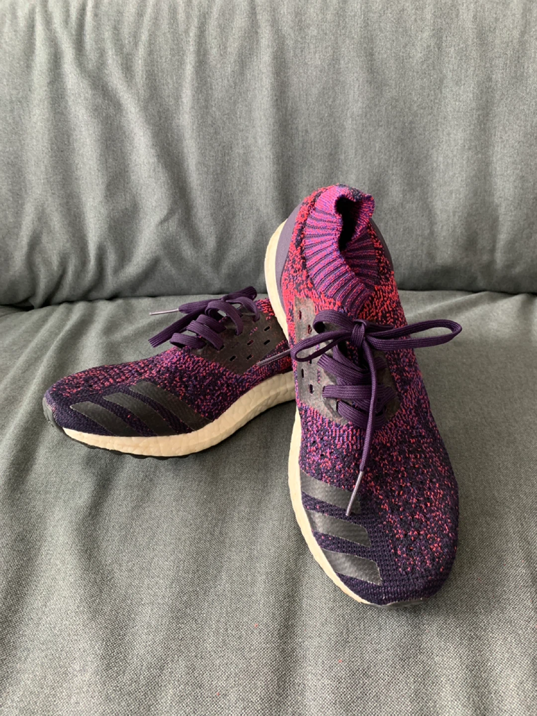 Adidas UltraBoost Laceless Purple/Red, US 7.5