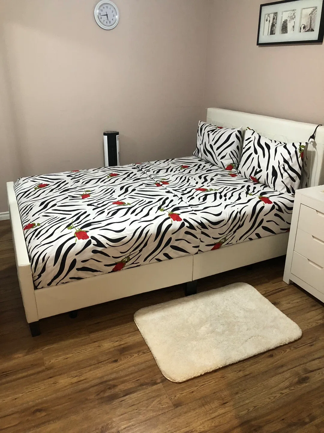 Zebra Print Bedding Set thumbnail