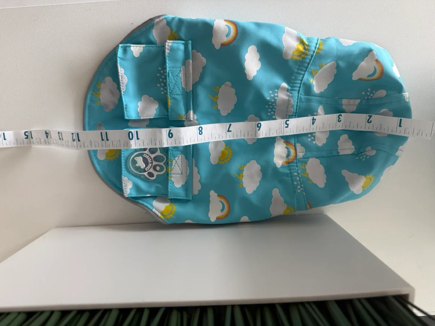 Canada Pooch Dog Raincoat Size 8 image indicator(4)