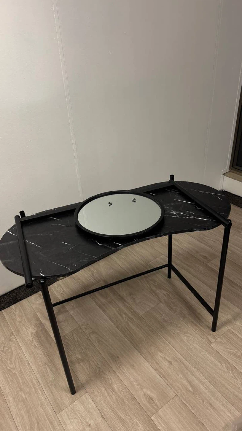 Black vanity desk - photo 4