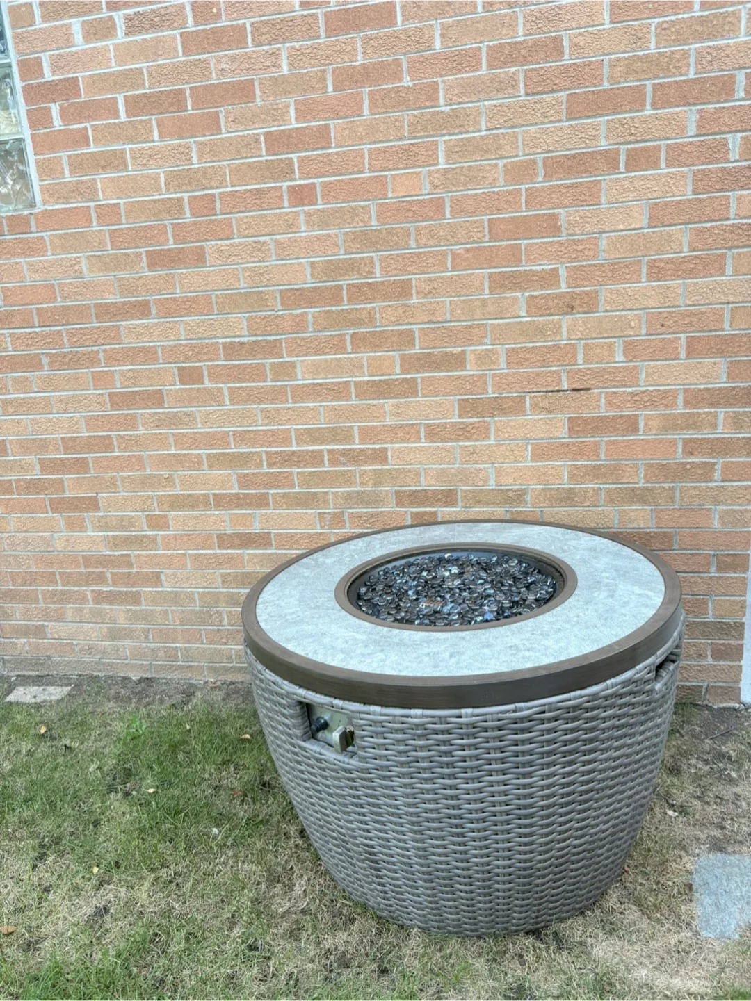 Outdoor Propane Fire Pit Table image indicator(2)