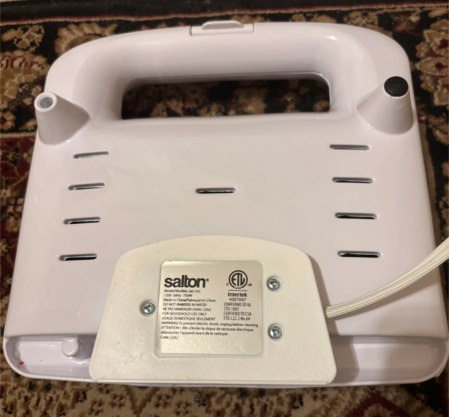 Salton Sandwich Maker SM1193 (like Brand New!) image indicator(2)