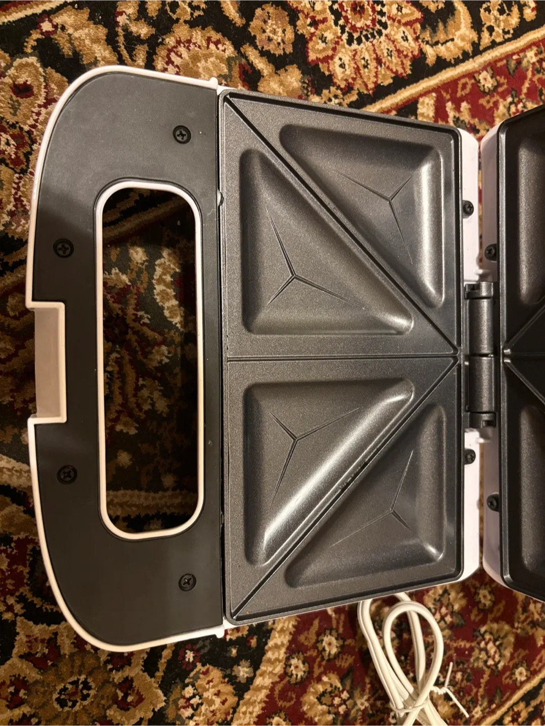 Salton Sandwich Maker SM1193 (like Brand New!) image indicator(4)