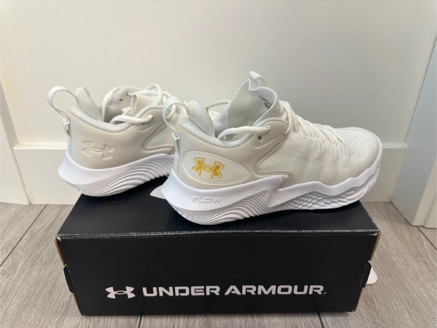Under Armour Ace Low Women's Volleyball Shoes image indicator(3)