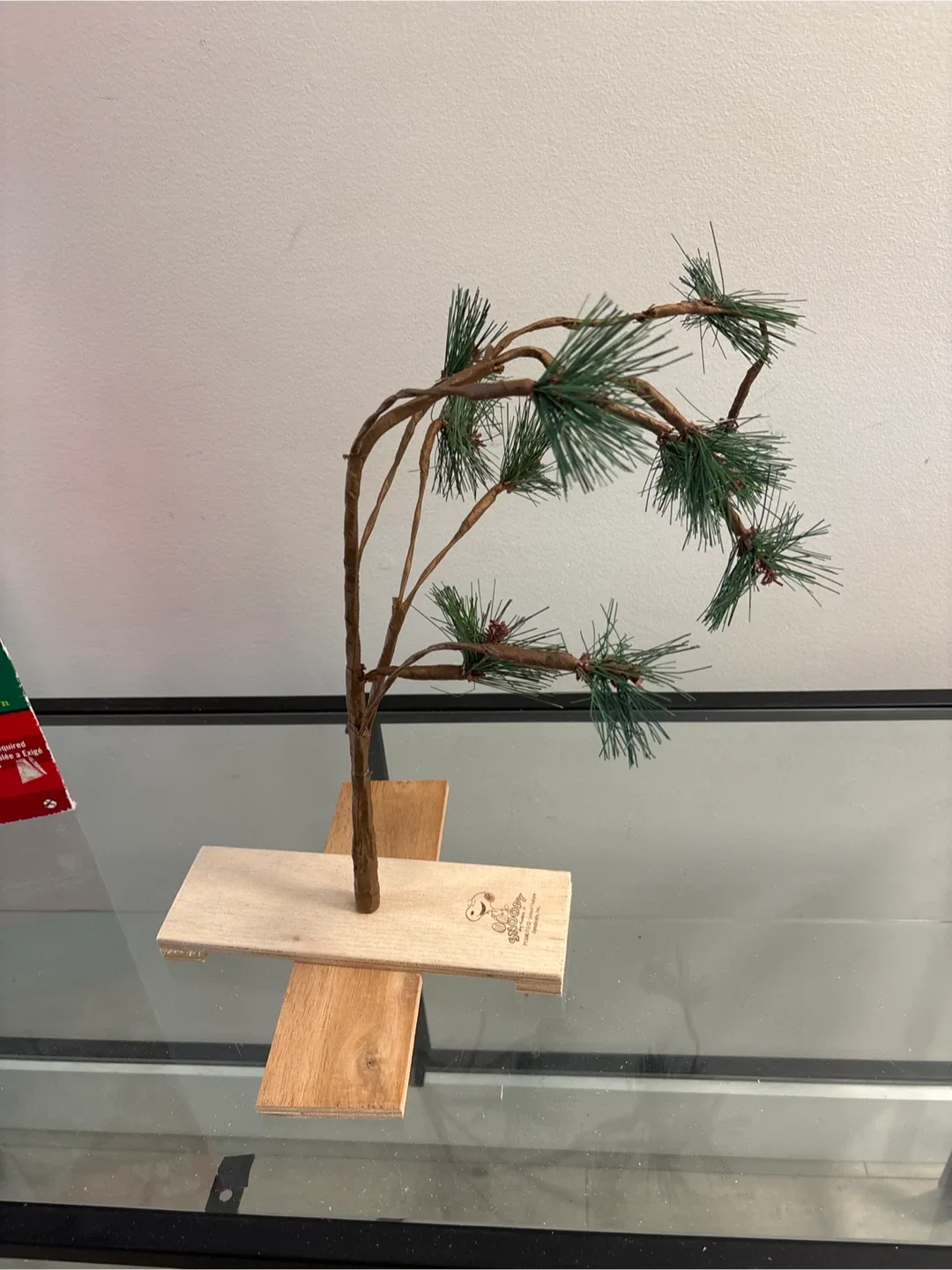 Peanuts Charlie Brown Christmas Tree - 24 inches image indicator(6)