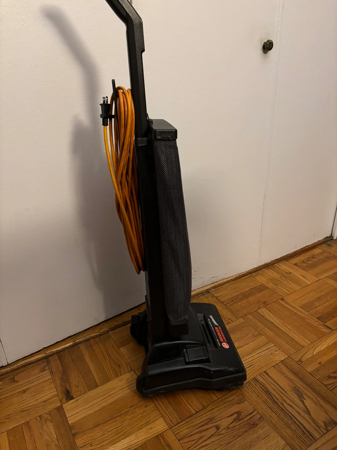 Hoover Commercial Lightweight Vacuum - photo 2