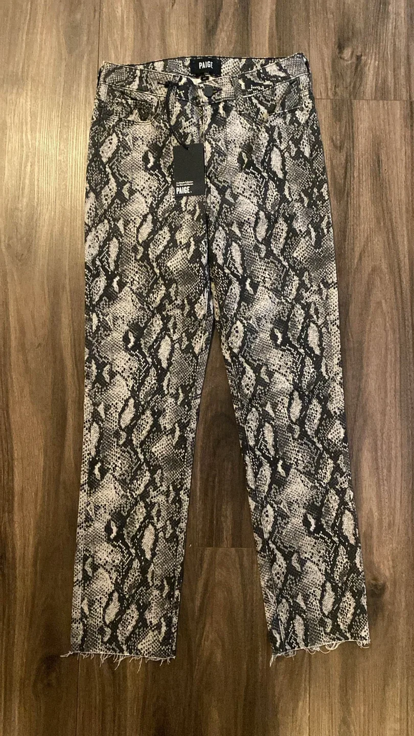 New Paige Snakeskin Print Jeans, Size 27 image indicator(3)