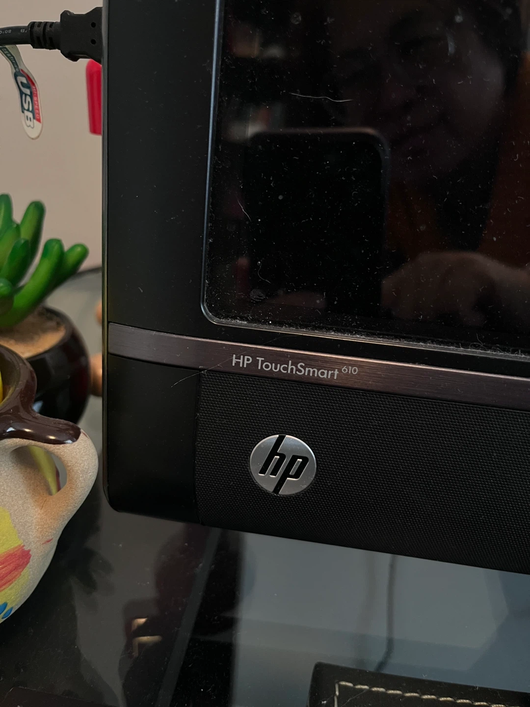 HP TouchSmart 610 All-in-One PC - photo 3