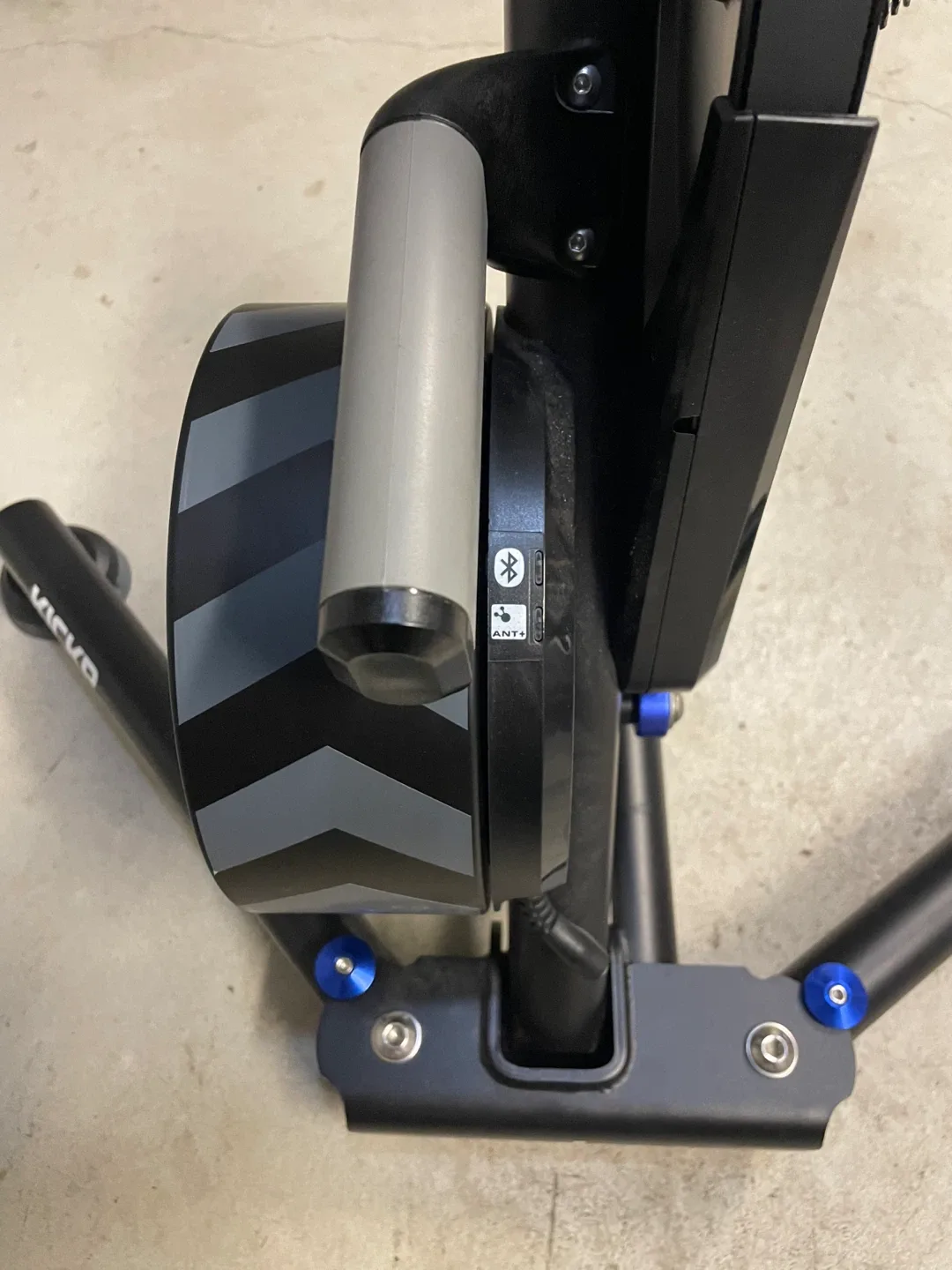 Wahoo Kickr Bike Trainer image indicator(4)