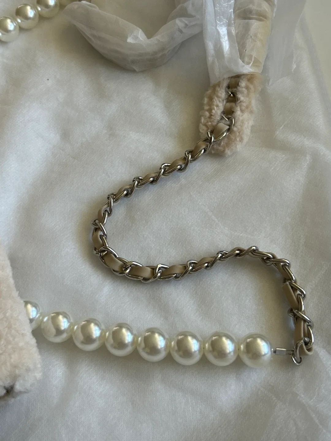 Beige Quilted & Faux Fur Shoulder Bag - Brand New image indicator(8)