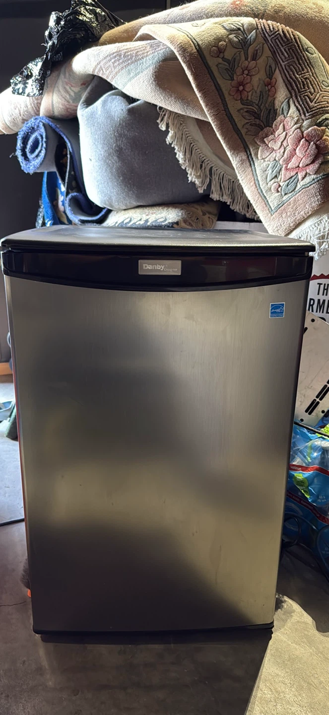 mini fridge danby
