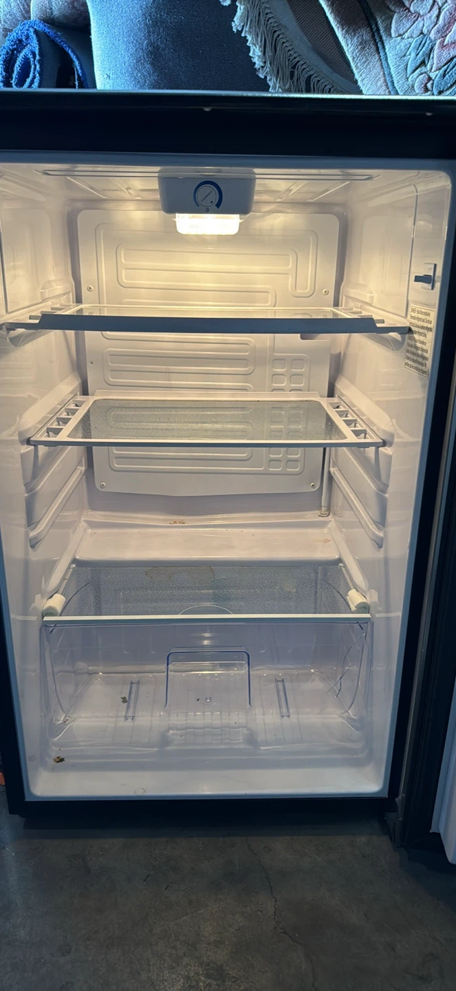 mini fridge danby - photo 2