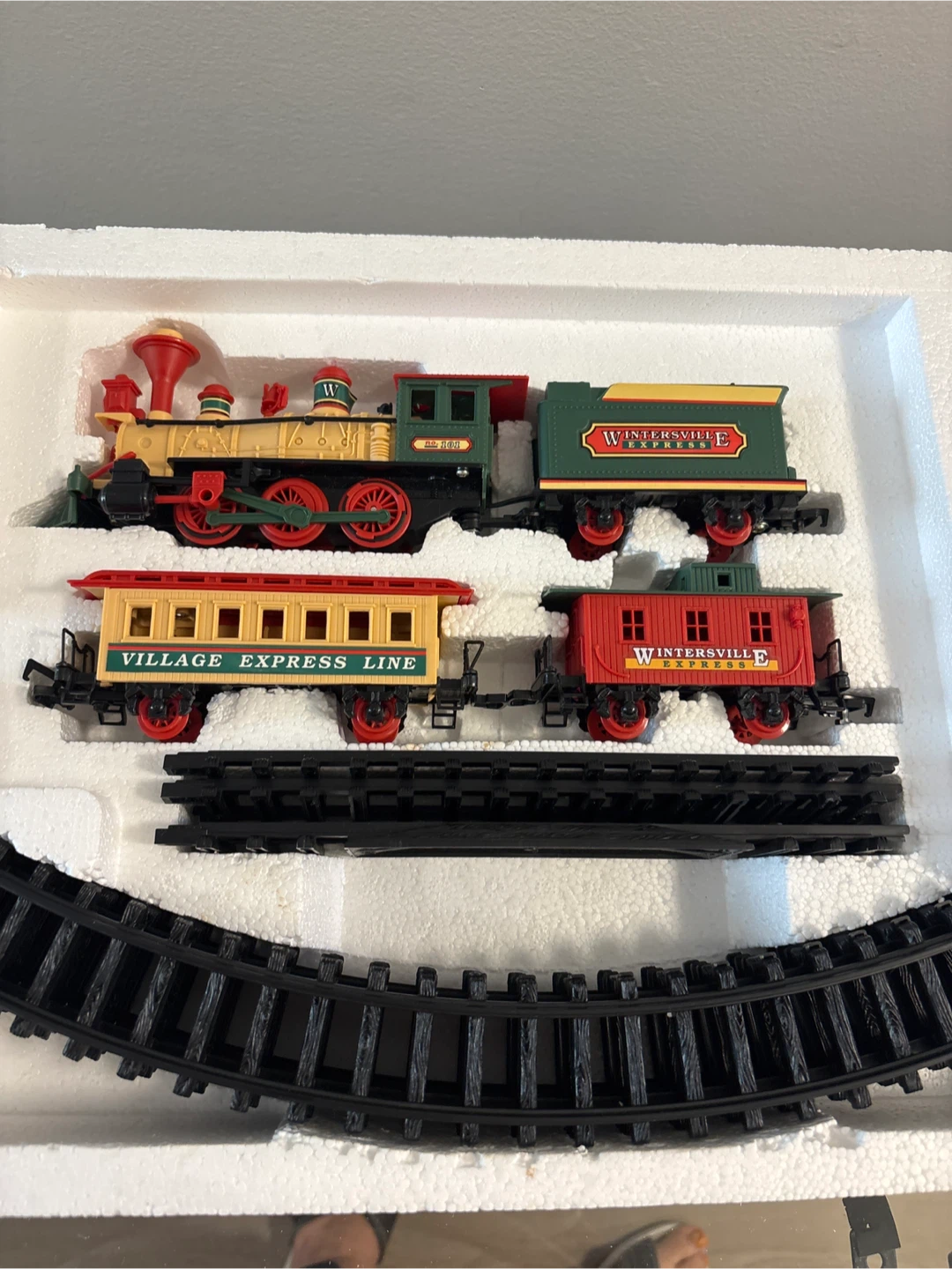 New Bright Winterville Express Train Set - Model 170/172 - photo 2