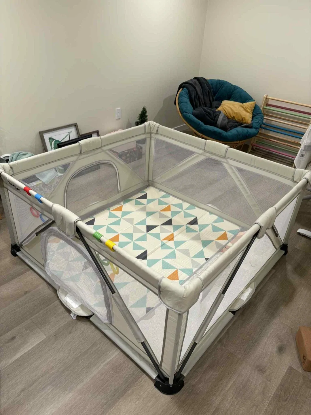 Baby Playpen (portable) thumbnail