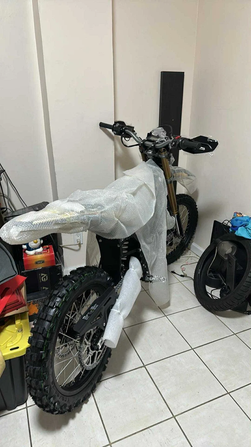 Surron 2025 BLACK ULTRA BEE 🐝 BRAND NEW image indicator(5)