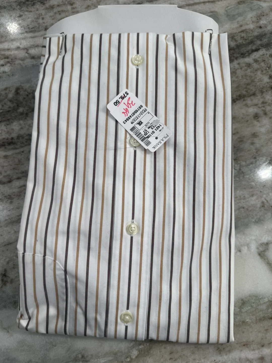 Jos. A. Bank Traveler Sportshirt - XXL image indicator(3)