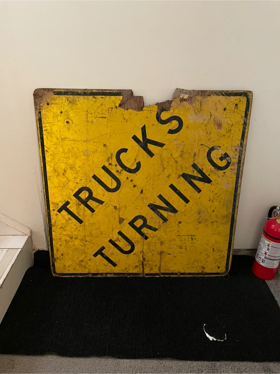 Trucks Turning Sign - Yellow