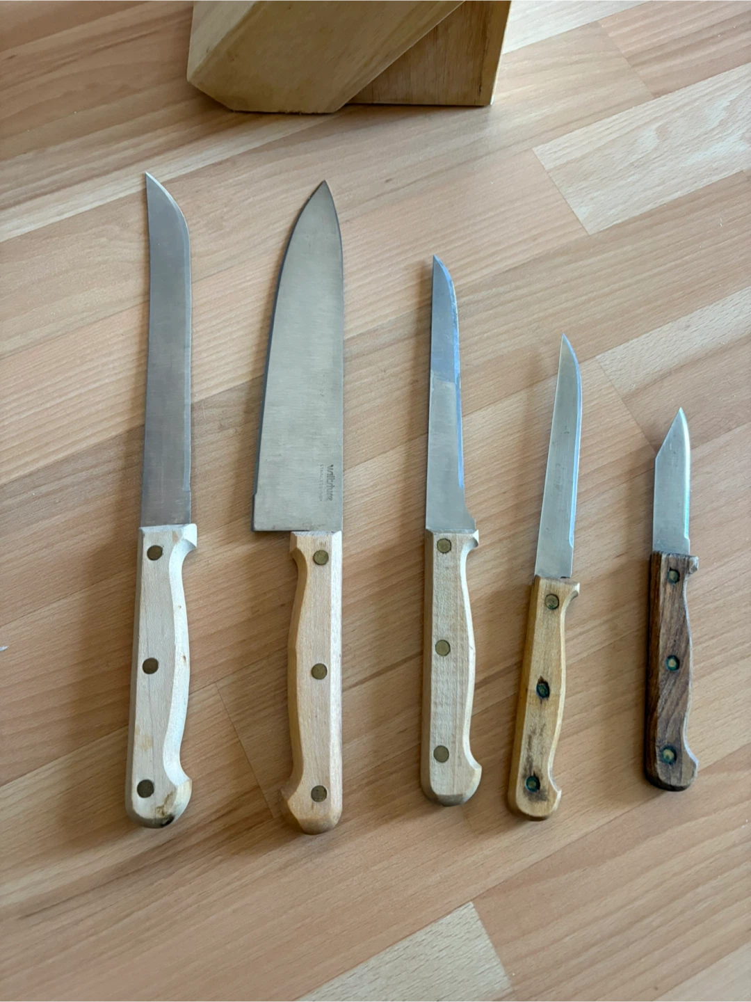 Wood Block with Knives and Sharpener - photo 2