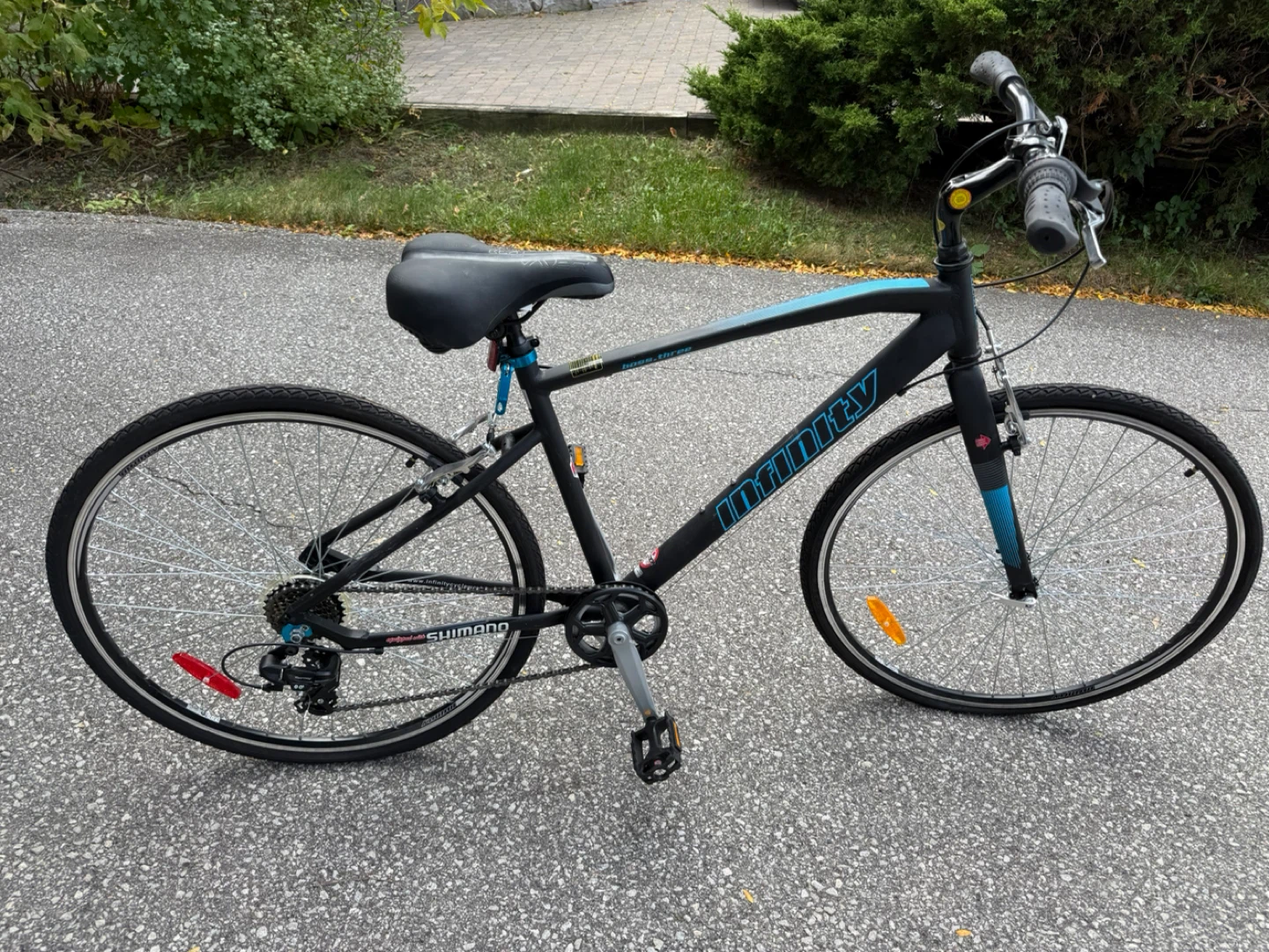 Infinity Hybrid Bike - Shimano Equipped
