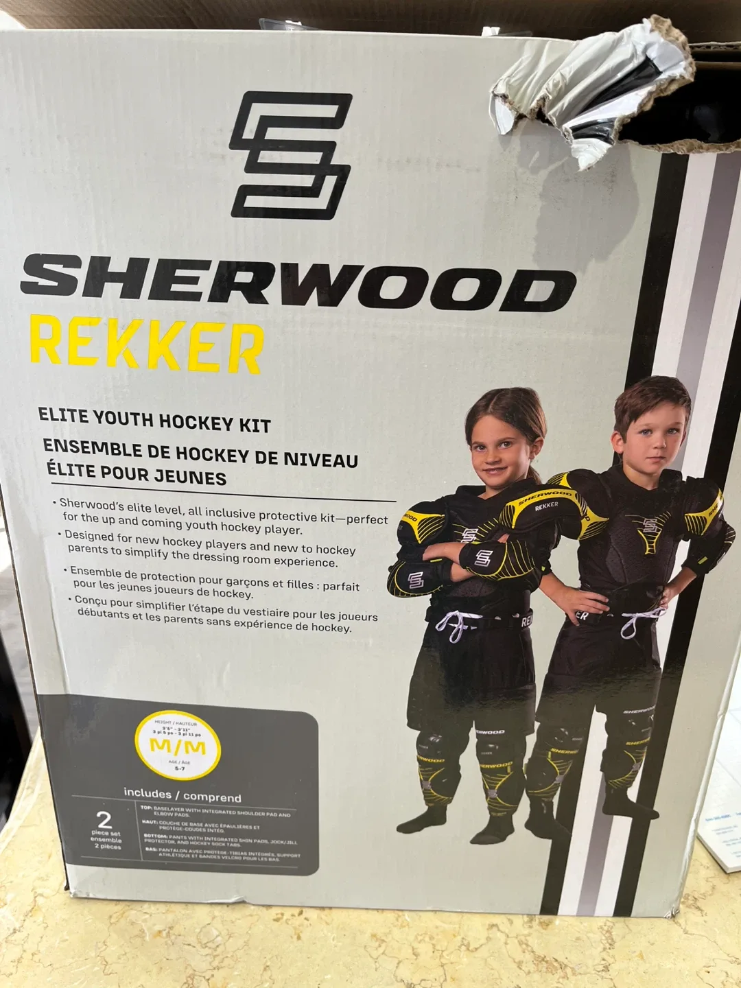 Sherwood Rekker Youth Hockey Kit - Size M image indicator(2)
